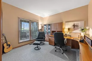 6304 Snead Ct, Woodridge, IL 60517 - Photo 15