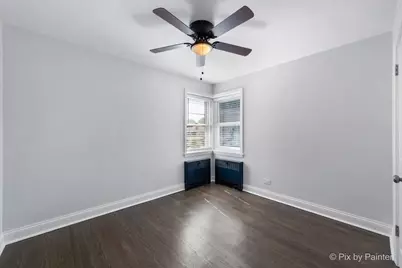 2729 W Berwyn Avenue #3, Chicago, IL 60625 - Photo 13
