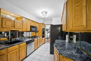 19213 Center Ave, Homewood, IL 60430 - Photo 9