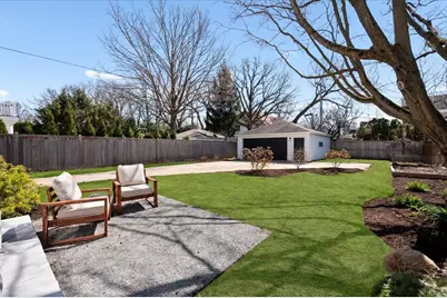 [Address not provided], Winnetka, IL 60093 - Photo 45