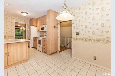 3407 41st Street #0, Moline, IL 61265 - Photo 7