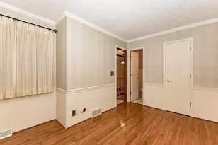 3407 41st St, Moline, IL 61265 - Photo 11