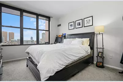 330 N Jefferson Street #1805, Chicago, IL 60661 - Photo 13