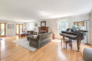 1900 Hickory Knoll Dr, Deerfield, IL 60015 - Photo 7