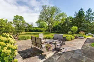 1900 Hickory Knoll Dr, Deerfield, IL 60015 - Photo 35