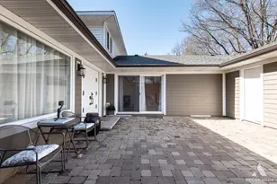 2 Stuart On Oxford St, Rolling Meadows, IL 60008 - Photo 3