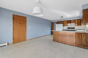 2746 N 75th Ct, Elmwood Park, IL 60707 - Photo 11