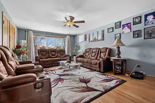 2746 N 75th Ct, Elmwood Park, IL 60707 - Photo 23