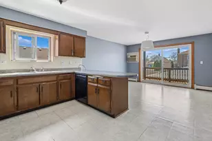 2746 N 75th Ct, Elmwood Park, IL 60707 - Photo 9