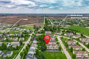 629 Buckboard Ln, Sycamore, IL 60178 - Photo 5