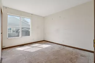 115 N McAree Rd, Waukegan, IL 60085 - Photo 17