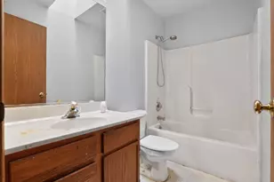 115 N McAree Rd, Waukegan, IL 60085 - Photo 21