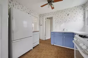 130 W Washington St, Villa Park, IL 60181 - Photo 13