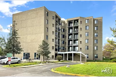 1750 N Marywood Avenue #207, Aurora, IL 60505 - Photo 1