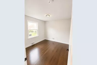 18462 Gottschalk Avenue, Homewood, IL 60430 - Photo 5