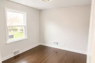 18462 Gottschalk Ave, Homewood, IL 60430 - Photo 5