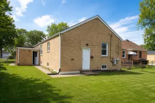 18462 Gottschalk Ave, Homewood, IL 60430 - Photo 15