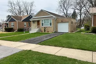 18462 Gottschalk Ave, Homewood, IL 60430 - Photo 3