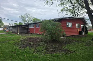 1423 Cleary Ave, Joliet, IL 60435 - Photo 3