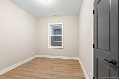 4934 S Champlain Avenue, Chicago, IL 60615 - Photo 13