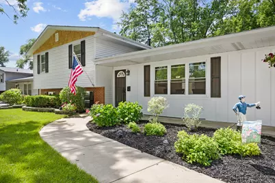 586 Aztec Drive, Carol Stream, IL 60188 - Photo 3