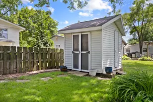 586 Aztec Dr, Carol Stream, IL 60188 - Photo 25