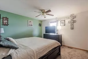 12 Spiria Ct, Bloomington, IL 61701 - Photo 11
