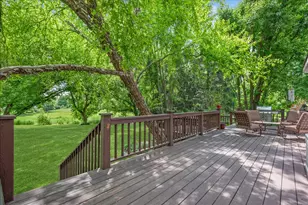 3002 Easton Pl, Saint Charles, IL 60175 - Photo 33