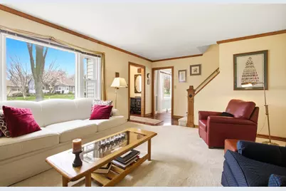 221 S Michigan Avenue, Addison, IL 60101 - Photo 5