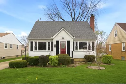 221 S Michigan Avenue, Addison, IL 60101 - Photo 1