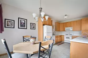 4080 Pheasant Ct, Saint Charles, IL 60174 - Photo 11