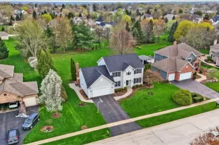 1405 Elk Trail, Cary, IL 60013 - Photo 35