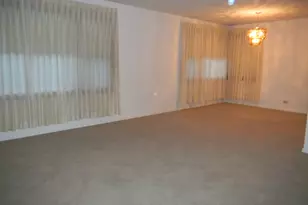 9054 Bennett Ave, Skokie, IL 60203 - Photo 7