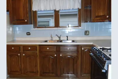 9054 Bennett Avenue #2, Skokie, IL 60203 - Photo 5