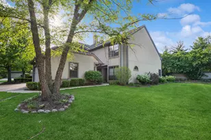 1204 Hobson Oaks Ct, Naperville, IL 60540 - Photo 1