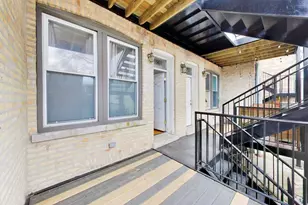 3848 W Sunnyside Ave, Chicago, IL 60625 - Photo 31