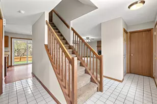 1266 Fernleaf Dr, Crystal Lake, IL 60014 - Photo 7
