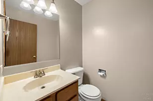 1266 Fernleaf Dr, Crystal Lake, IL 60014 - Photo 21