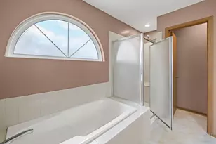 1266 Fernleaf Dr, Crystal Lake, IL 60014 - Photo 25