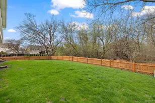 1266 Fernleaf Dr, Crystal Lake, IL 60014 - Photo 3