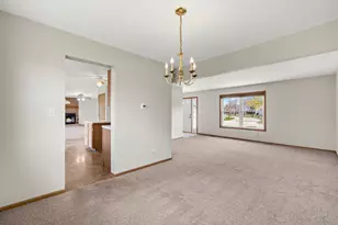 1266 Fernleaf Dr, Crystal Lake, IL 60014 - Photo 11