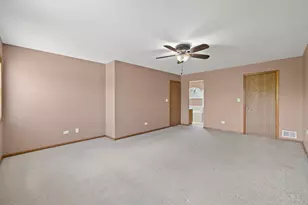 1266 Fernleaf Dr, Crystal Lake, IL 60014 - Photo 23