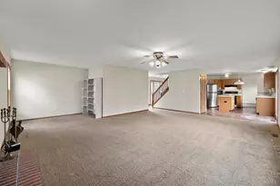1266 Fernleaf Dr, Crystal Lake, IL 60014 - Photo 17