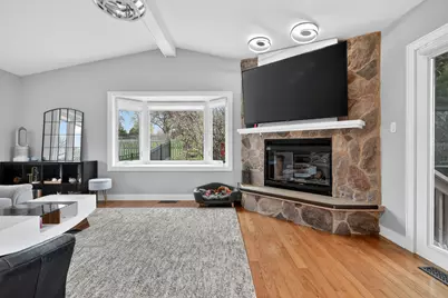 22W630 Armitage Avenue, Glen Ellyn, IL 60137 - Photo 17