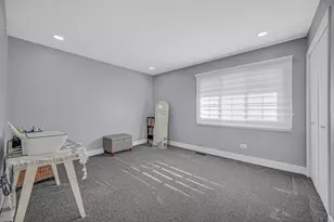 8324 Bromley St, Orland Park, IL 60462 - Photo 15