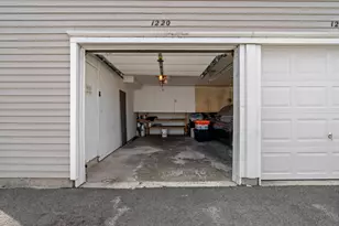 1220 Cove Dr, Prospect Heights, IL 60070 - Photo 21