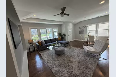 544 Glendale Avenue, Glen Ellyn, IL 60137 - Photo 3