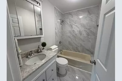 544 Glendale Avenue, Glen Ellyn, IL 60137 - Photo 13