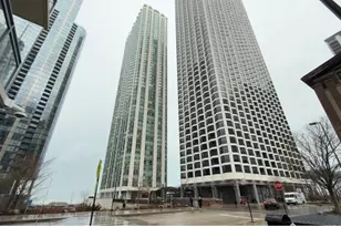 195 N Harbor Dr, Chicago, IL 60601 - Photo 21