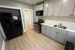 419 Campbell St, Joliet, IL 60435 - Photo 17